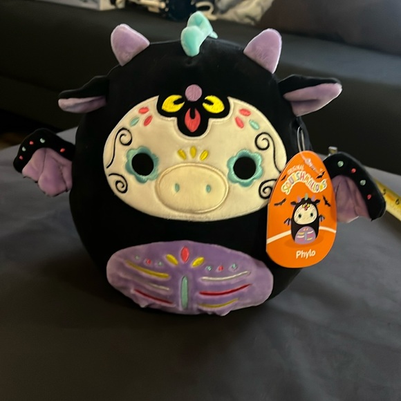 RARE Phylo Squishmallow!